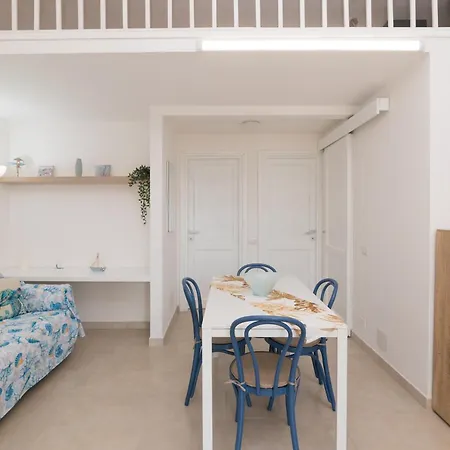 Dimora Ibiscus & Oleandro Apartments * Stintino