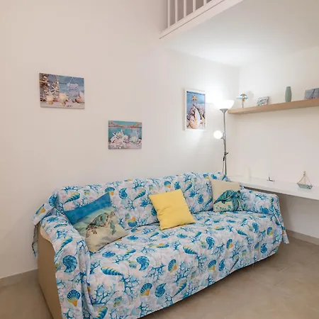 Dimora Ibiscus & Oleandro Apartments *