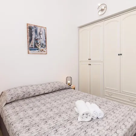 Dimora Ibiscus & Oleandro Apartments Stintino